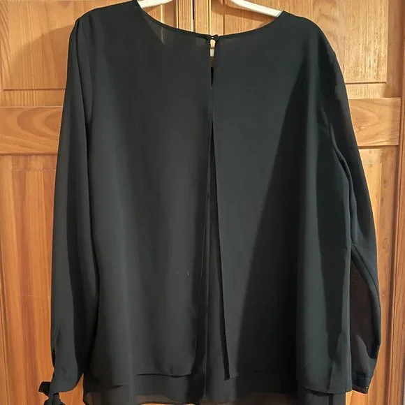 Anne Klein Blouse - Picture 2 of 4